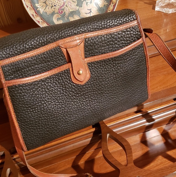 FREE SHIPPING :) Vintage Dooney & Bourke satchel - Picture 2 of 8